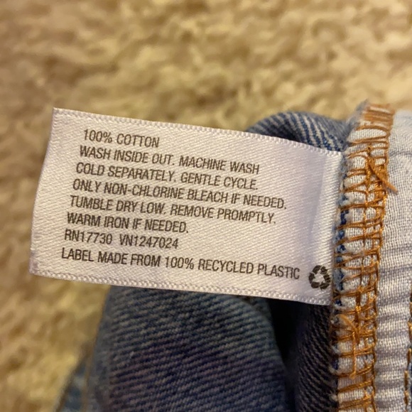 NWOT High Rise Distressed Shorts - Picture 4 of 6